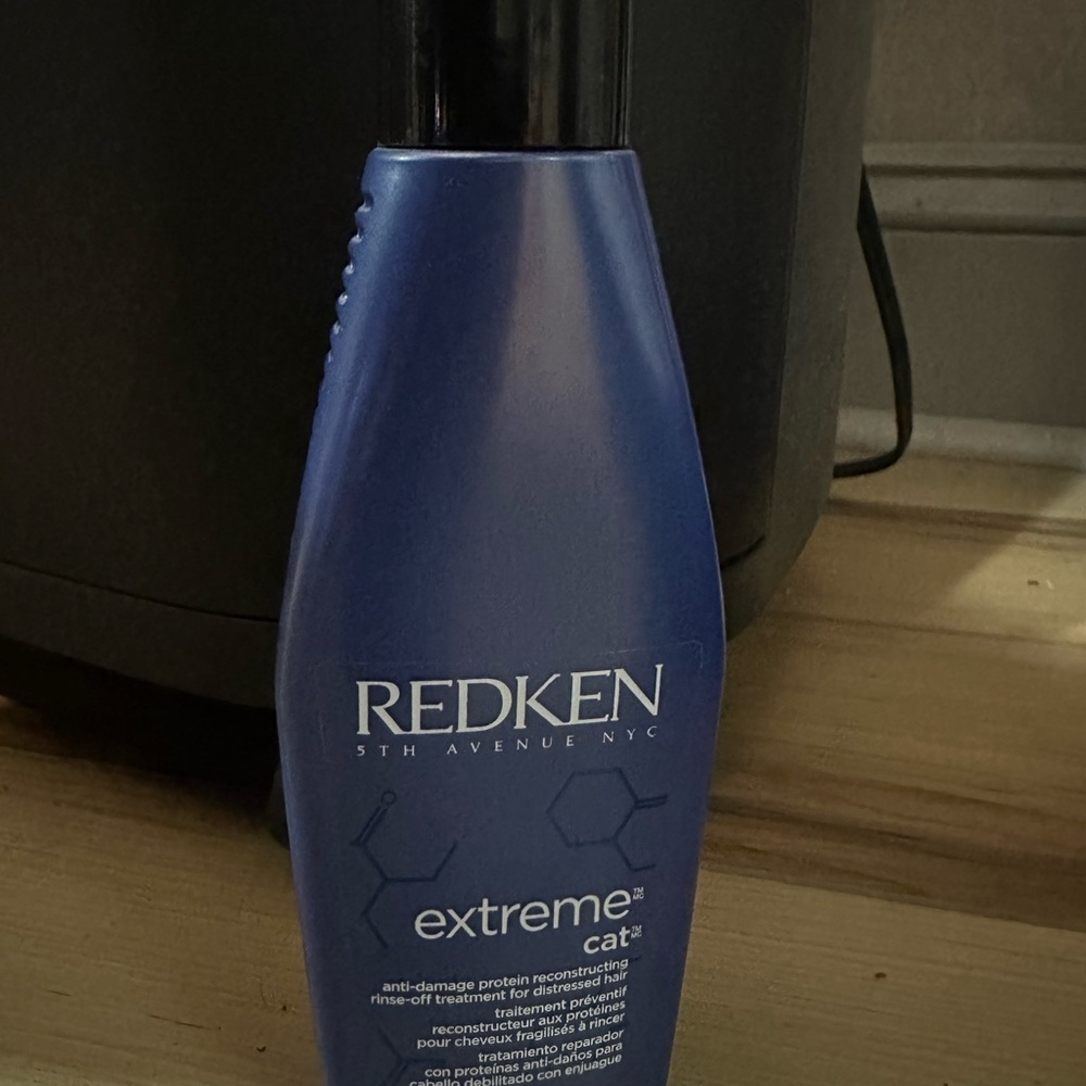 Redken Extreme Cat. Hair Treatment - Blue - Picture 1 of 2